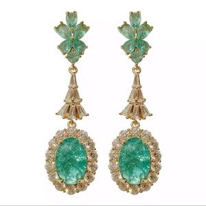 Fashion Vintage Style  Green Earring for Women with Broken Cubic Zirconia